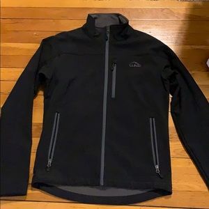 Men’s LL Bean wind and weather resistant jacket